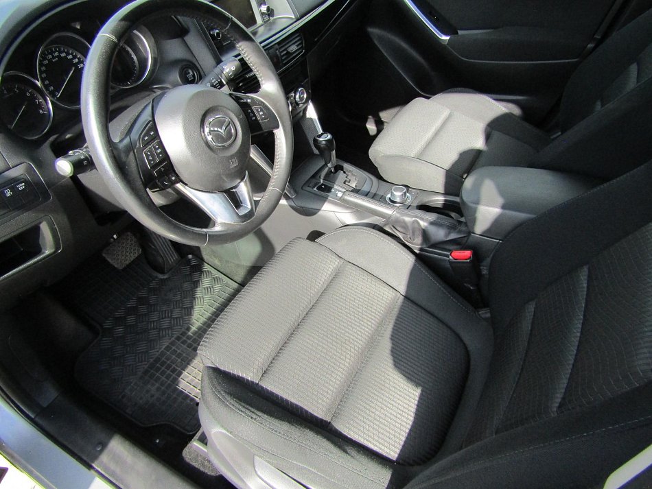 Mazda CX-5 2.0i  4x4
