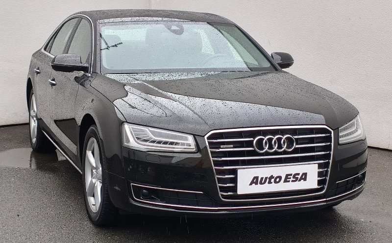 Audi A8 3.0 TDi  Quattro