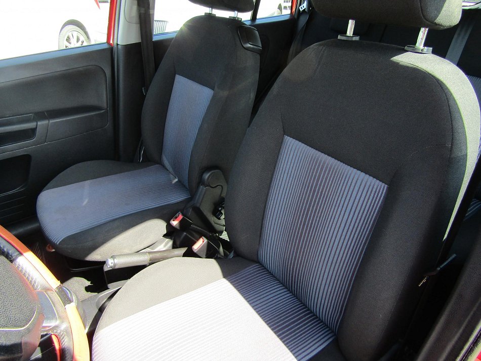 Ford Fusion 1.4i 