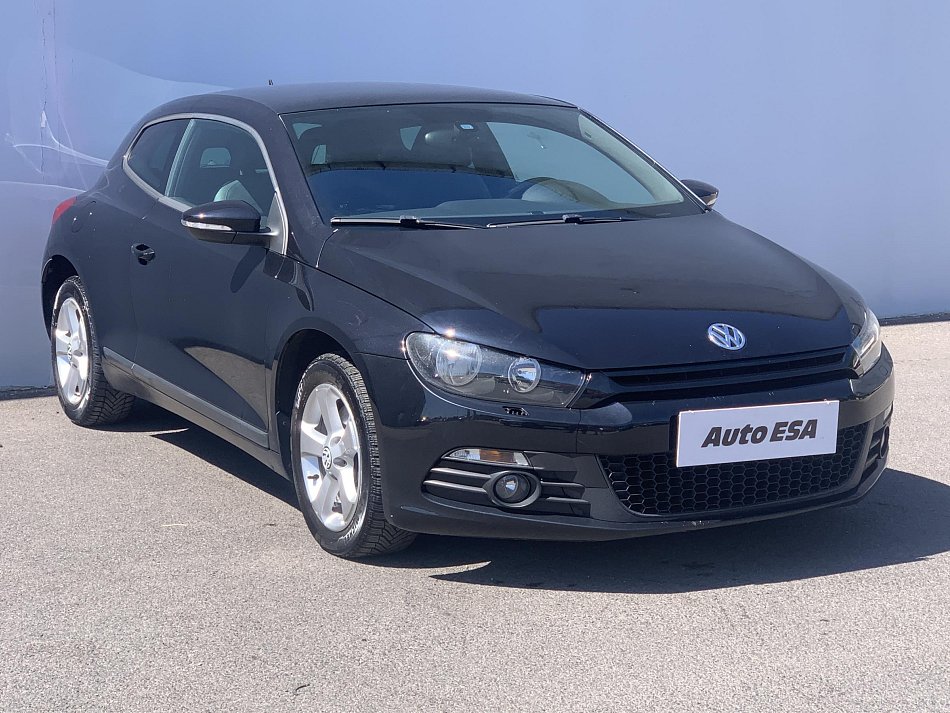 Volkswagen Scirocco 2.0TSi 