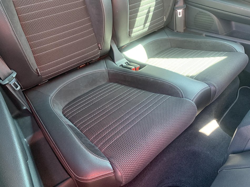 Volkswagen Scirocco 2.0TSi 