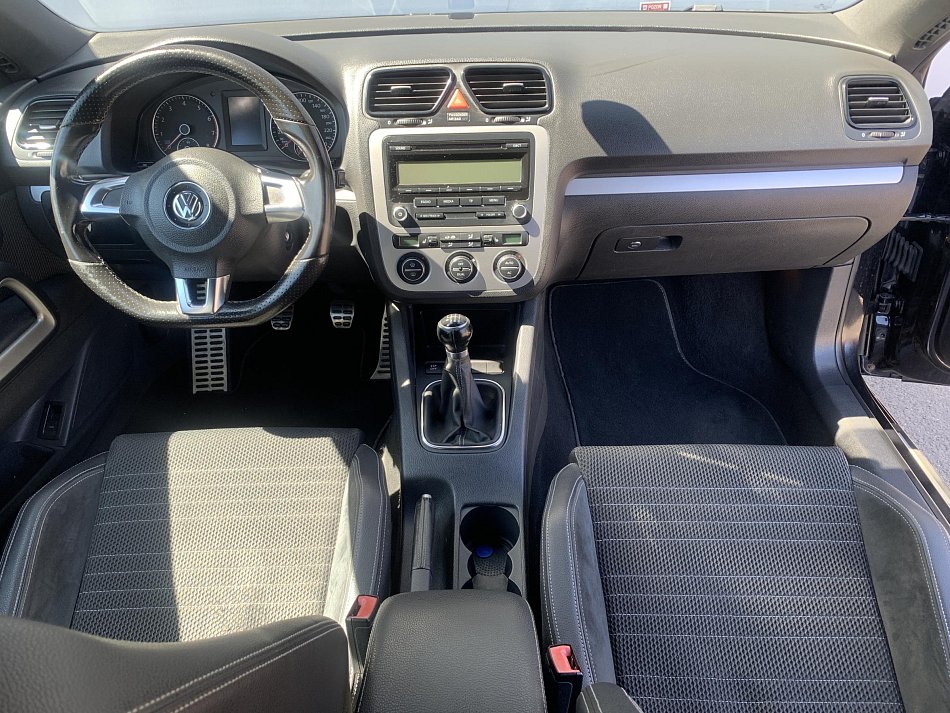 Volkswagen Scirocco 2.0TSi 