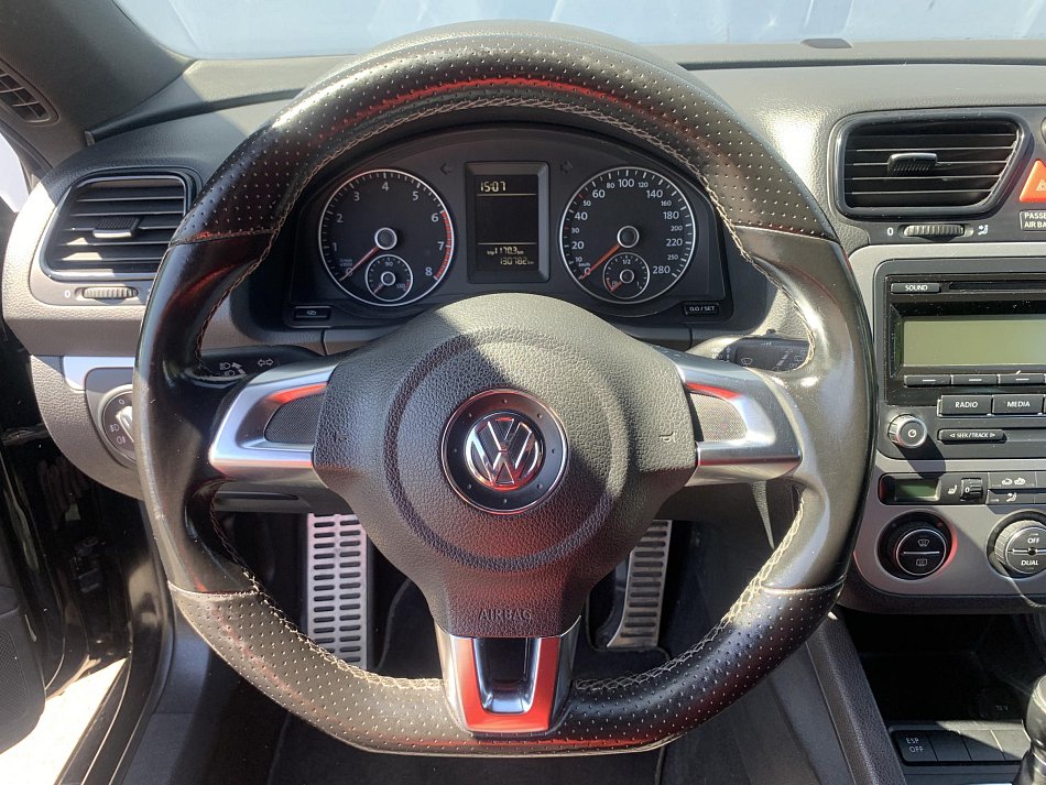 Volkswagen Scirocco 2.0TSi 