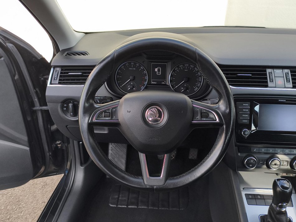 Škoda Octavia III 2.0 TDi Elegance