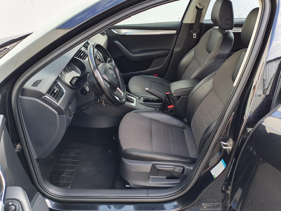 Škoda Octavia III 2.0 TDi Elegance