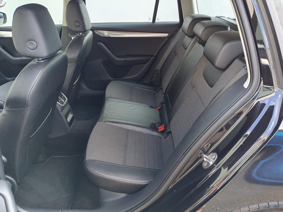 Škoda Octavia III 2.0 TDi Elegance
