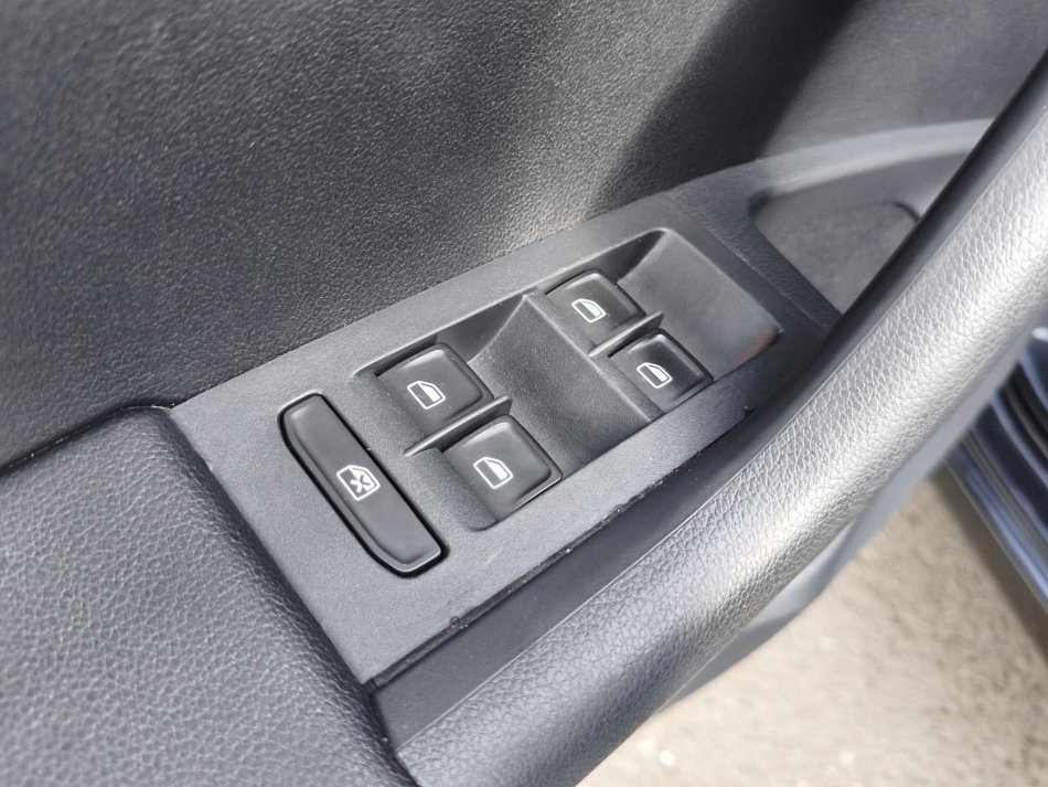 Škoda Octavia III 2.0 TDi Elegance