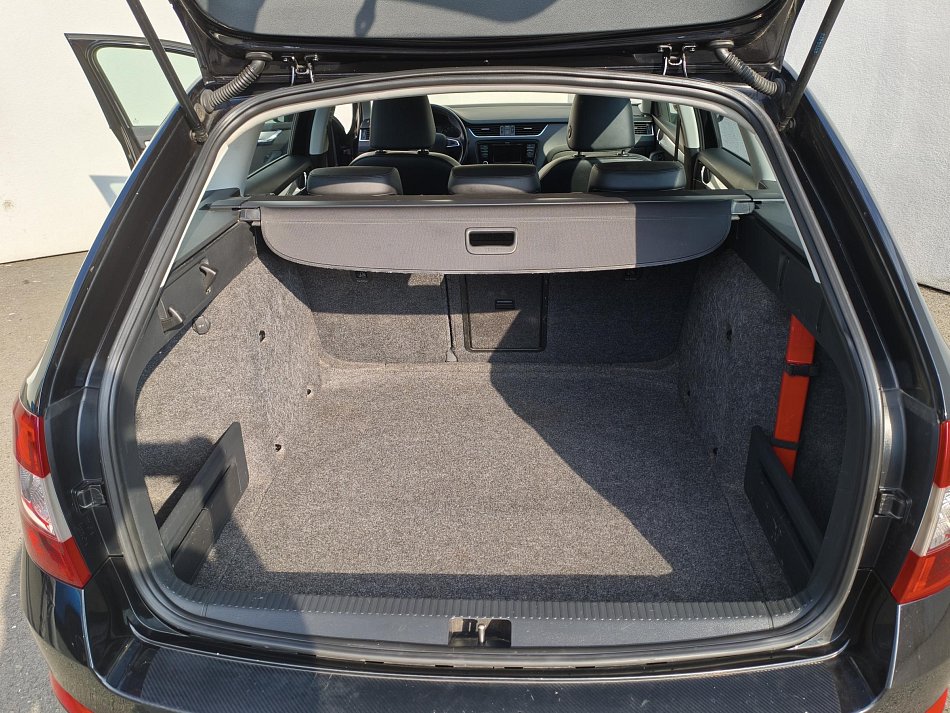 Škoda Octavia III 2.0 TDi Elegance
