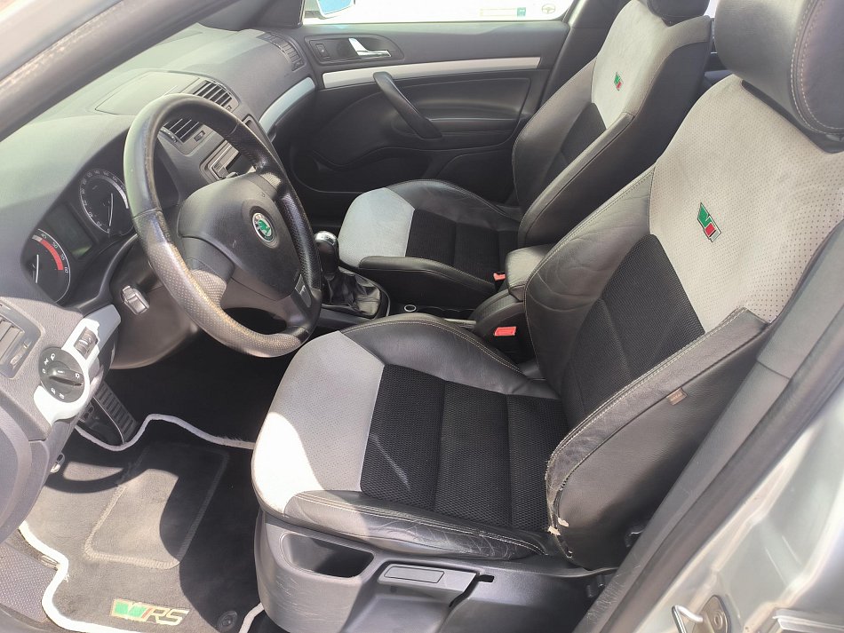 Škoda Octavia II 2.0 TDi RS