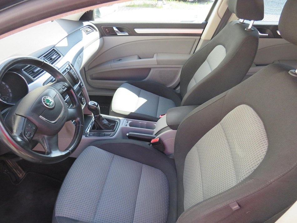 Škoda Superb II 2.0TDi 