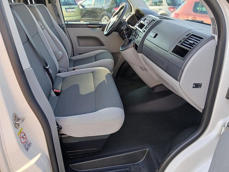 Volkswagen Transporter 2.0TDi 