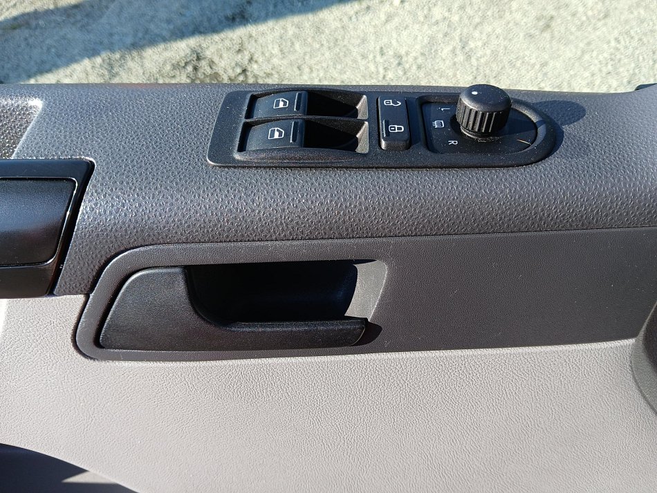 Volkswagen Transporter 2.0TDi 