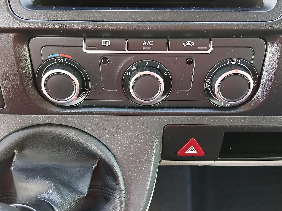 Volkswagen Transporter 2.0TDi 