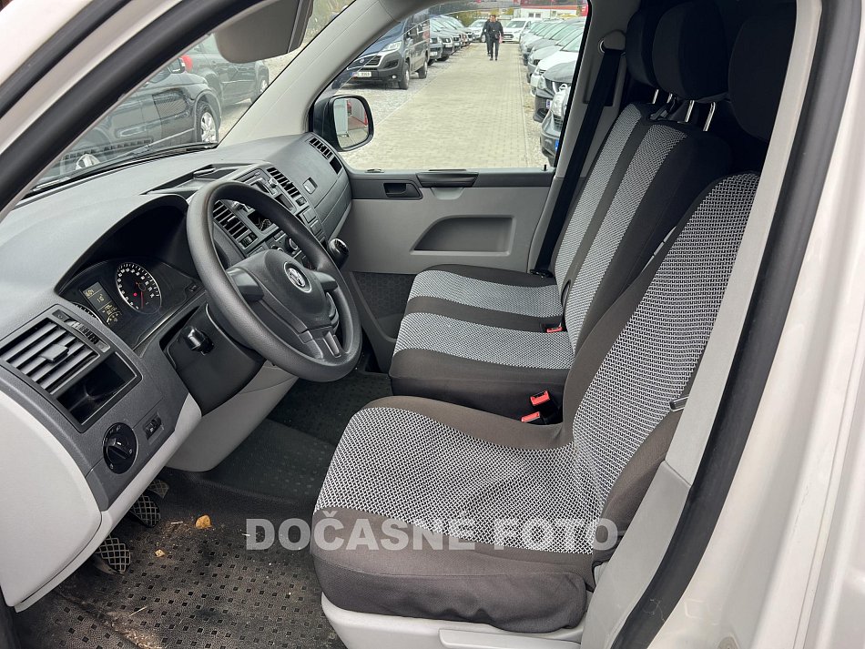 Volkswagen Transporter 2.0TDi 