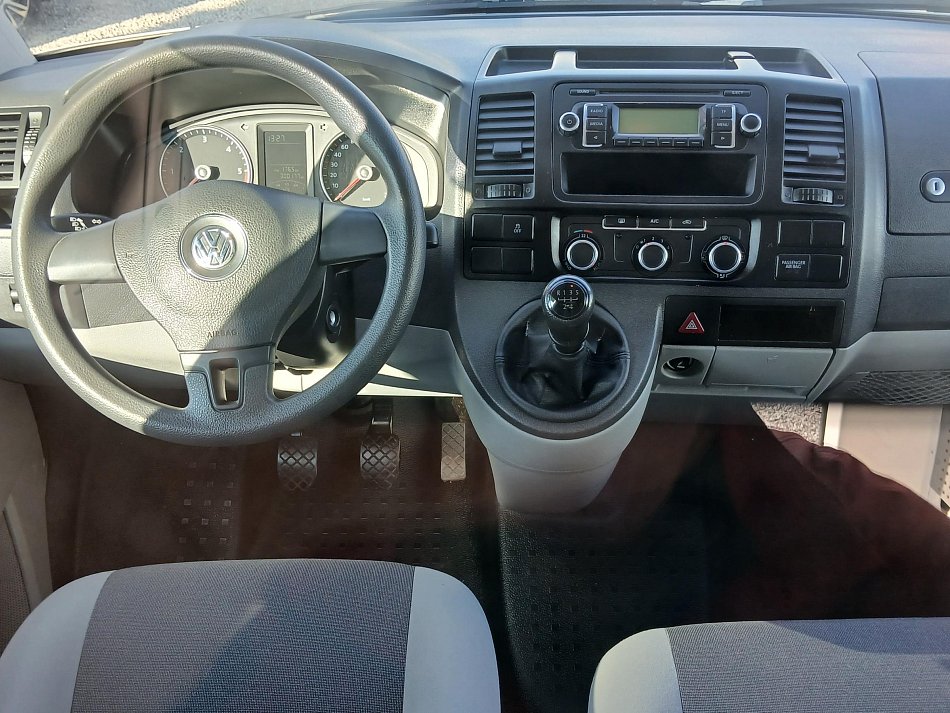 Volkswagen Transporter 2.0TDi 