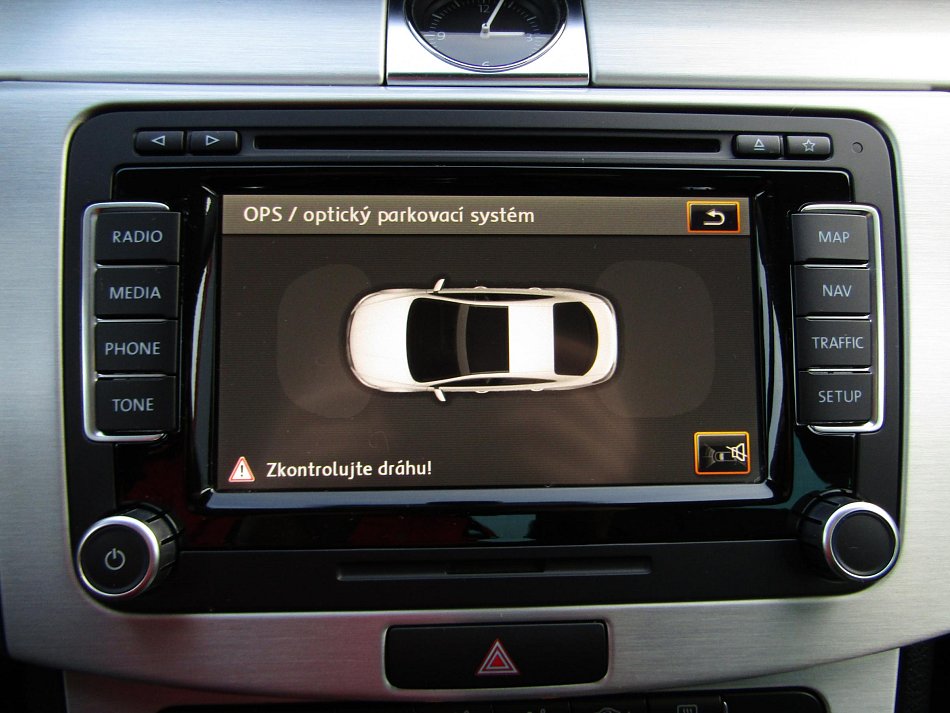 Volkswagen Passat CC 2.0 TDi 