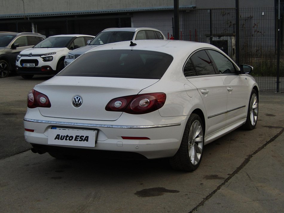Volkswagen Passat CC 2.0 TDi 