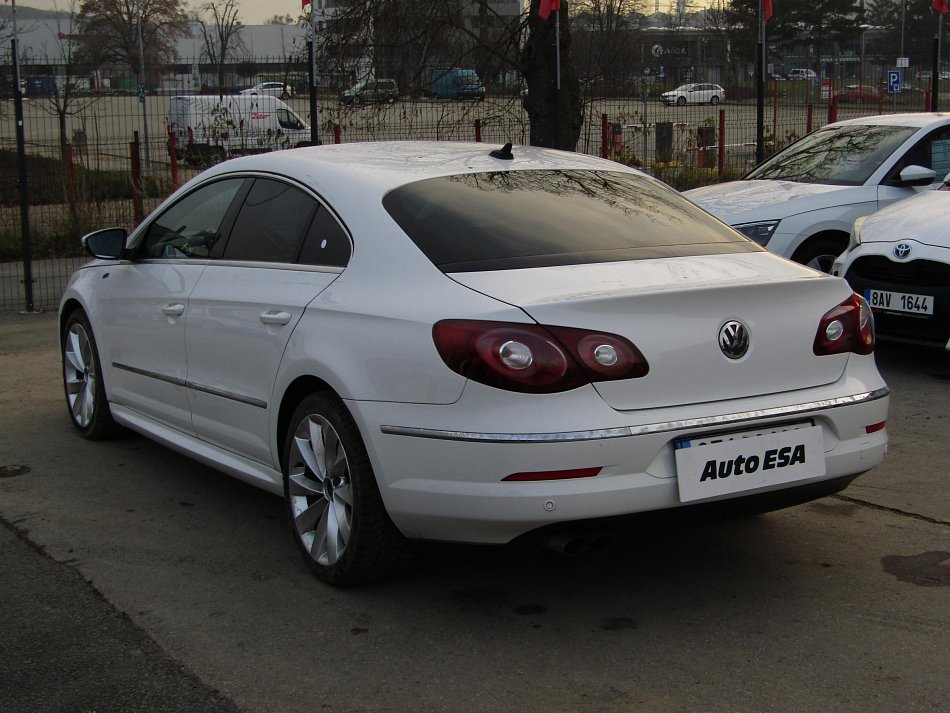 Volkswagen Passat CC 2.0 TDi 