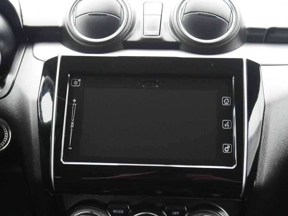 Suzuki Swift 1.2 MHEV  4x4