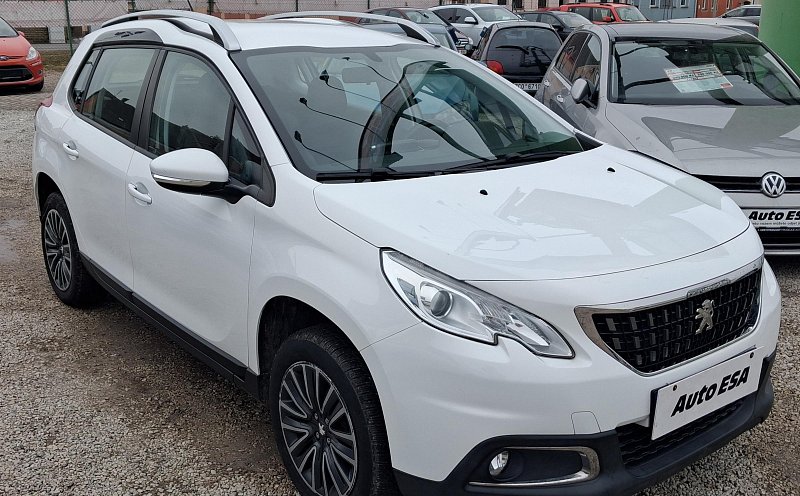 Peugeot 2008 1.2PT 