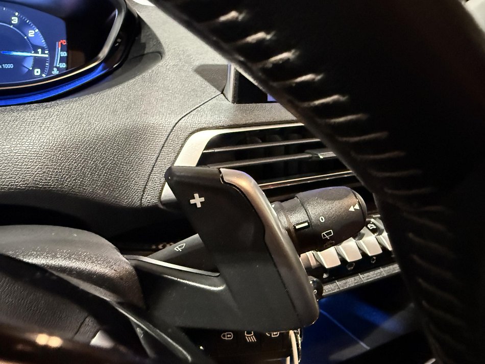 Peugeot 5008 1.2 PT Active