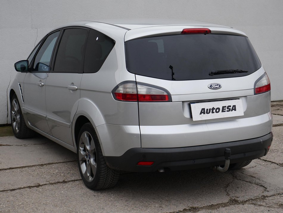 Ford S-MAX 2.0 i 