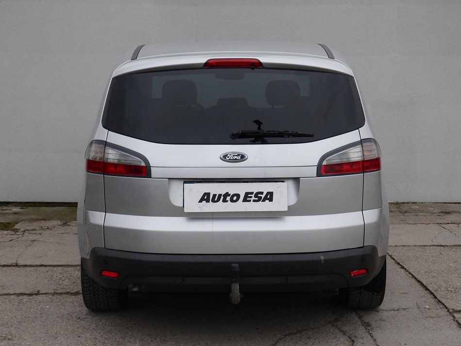 Ford S-MAX 2.0 i 
