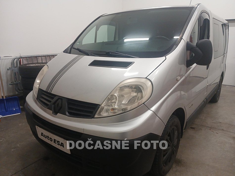Renault Trafic 2.0 dci 