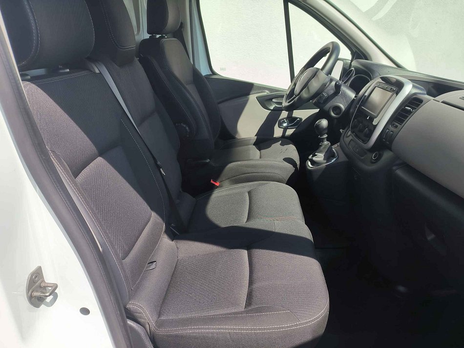 Renault Trafic 1.6dCi  DÍLNA