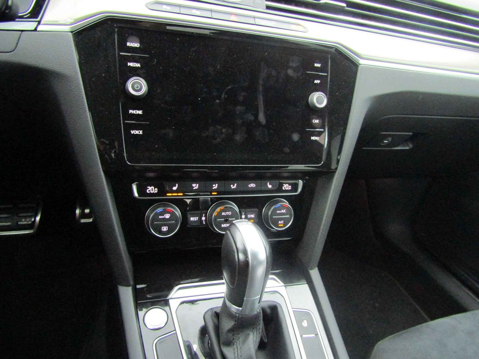 Volkswagen Arteon 2.0 TDi 