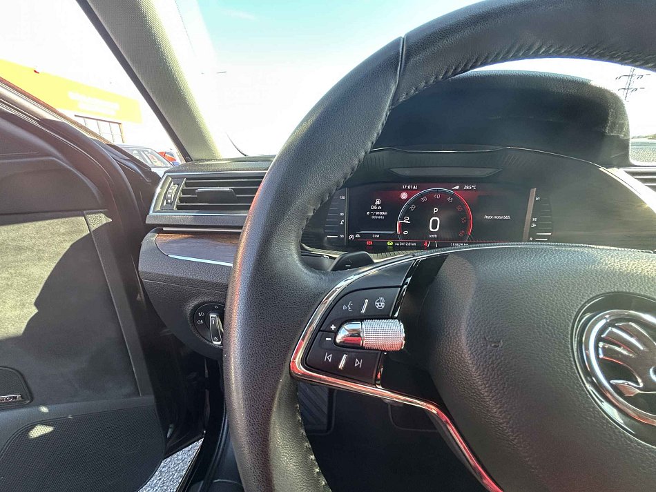 Škoda Superb III 20TDi  Škoda