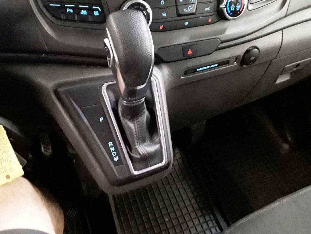 Ford Transit Custom 2.0TDCi Trend L2 6míst