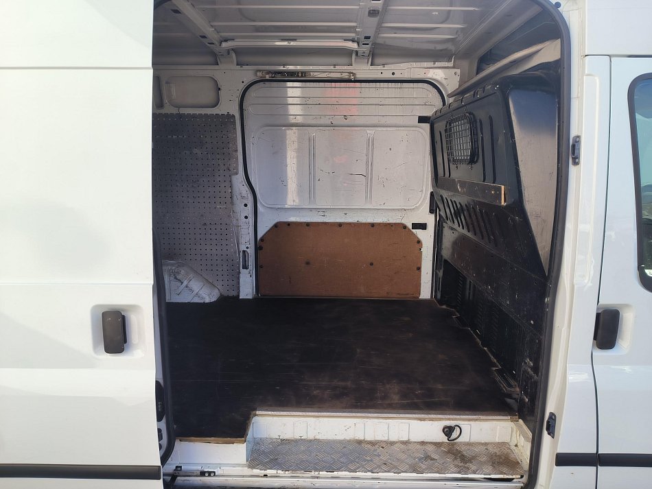 Ford Transit 2.2TDCi Trend L2H2
