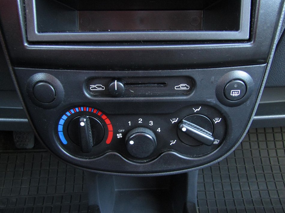 Chevrolet Spark 0.8 i 