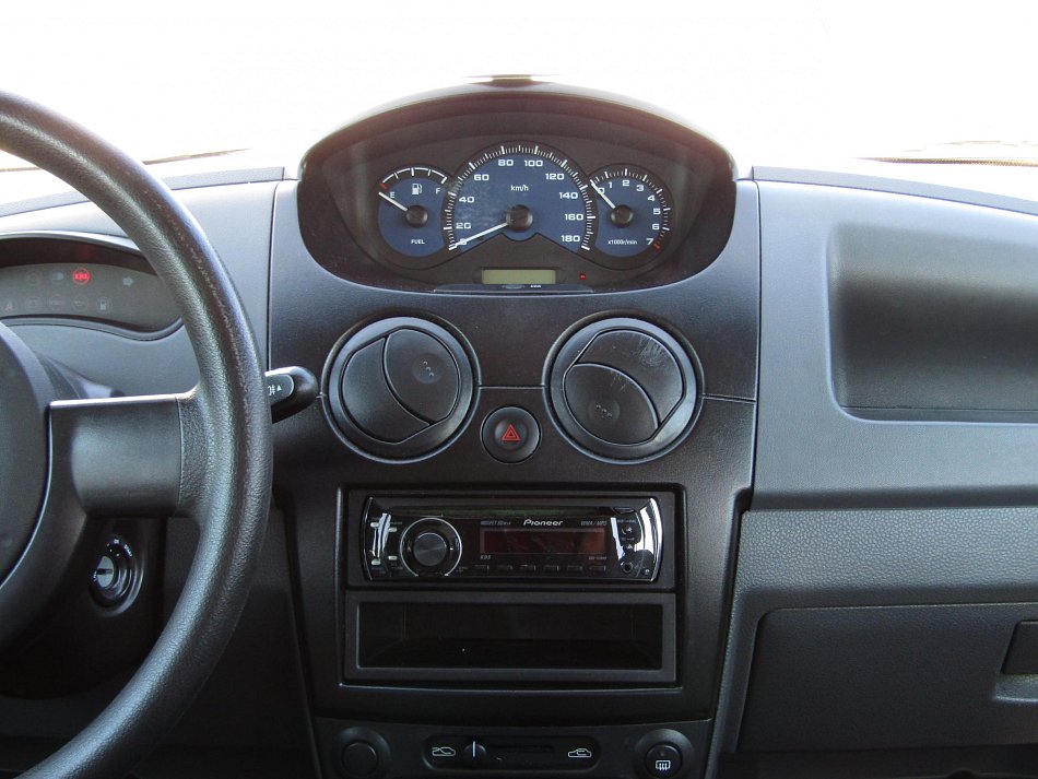 Chevrolet Spark 0.8 i 
