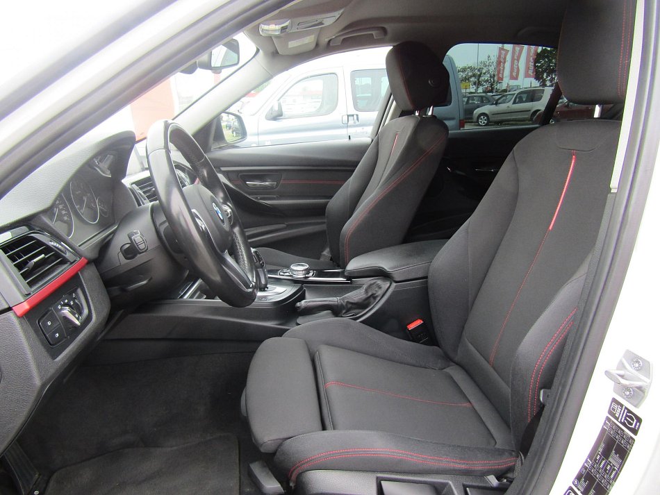 BMW Řada 3 2.0d Sport Line 320XD