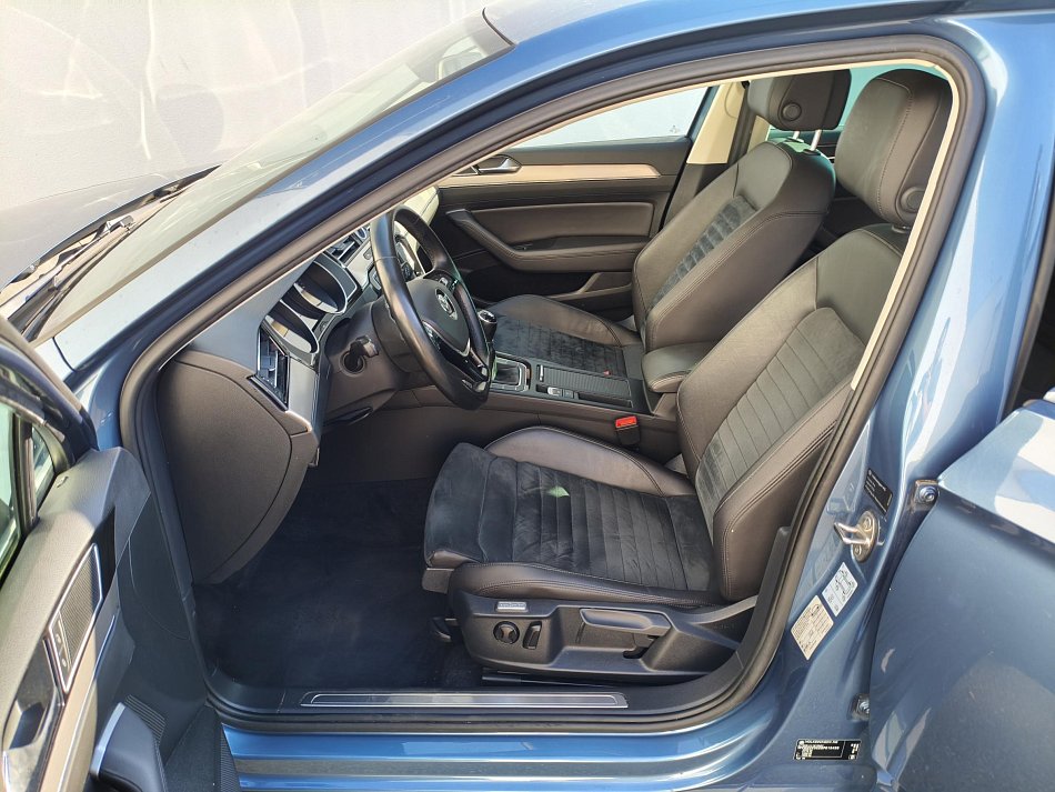 Volkswagen Passat 2.0 TDi Highline
