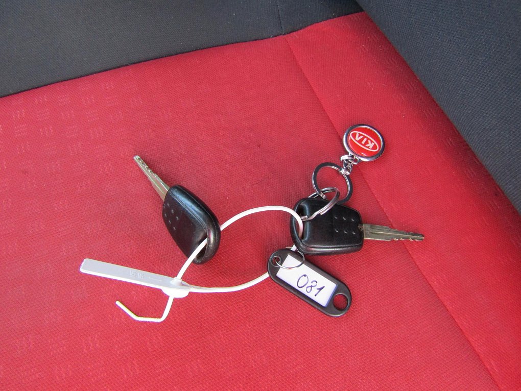 Kia Rio 1.6 i 