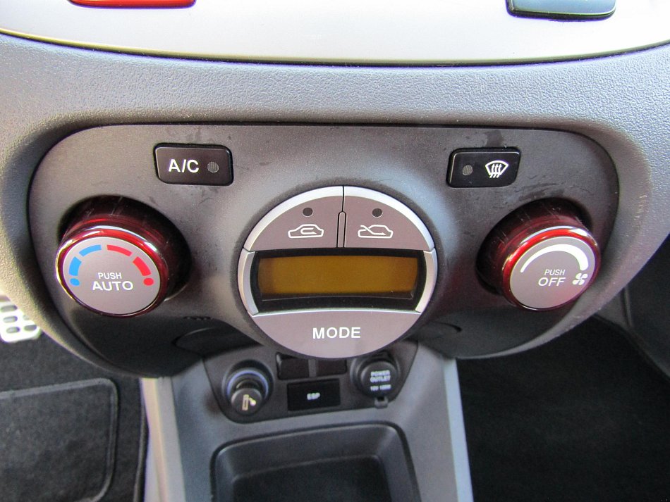 Kia Rio 1.6 i 