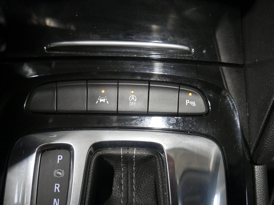 Opel Insignia 2.0CDTi 