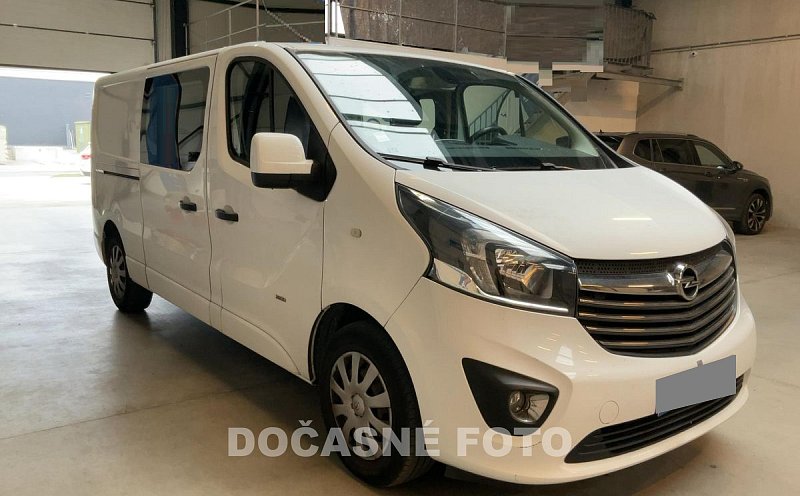 Opel Vivaro 1.6CDTi  L2 6míst