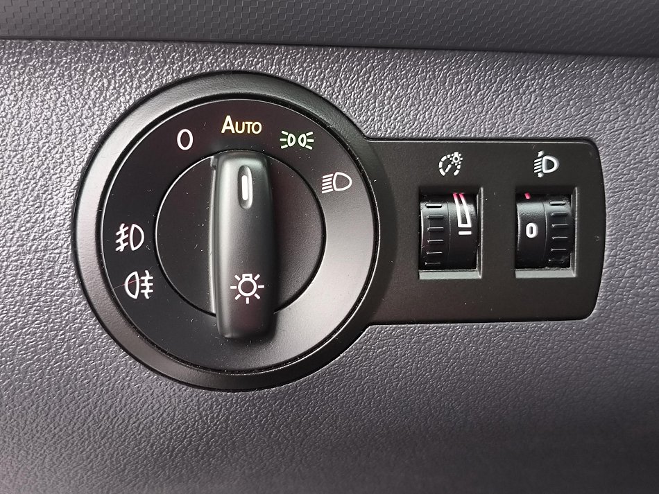 Volkswagen Caddy 1.9TDi Team MAXi 7míst