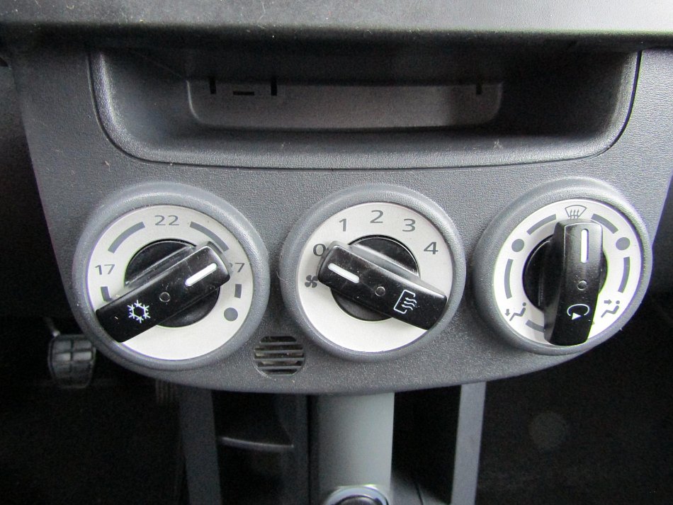 Mitsubishi Colt 1.1i 