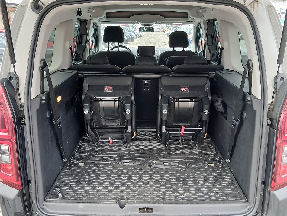 Citroën Berlingo 1.5HDi Shine MAXi 7míst