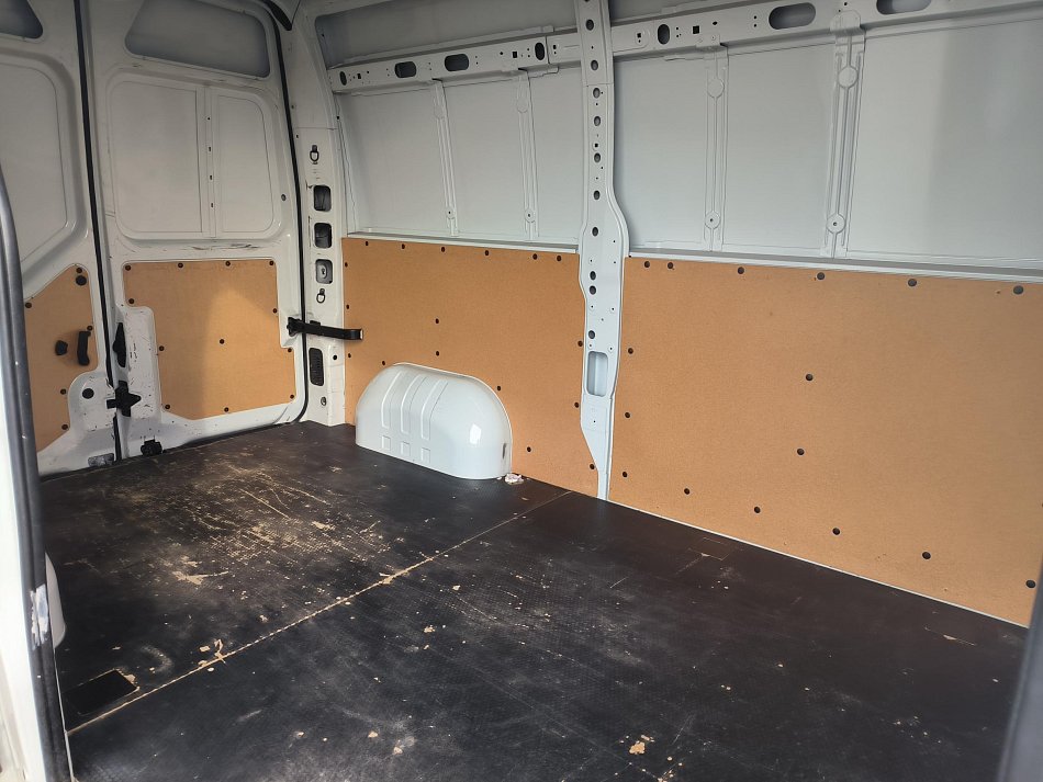 Opel Movano 2.3CDTi  L2H2