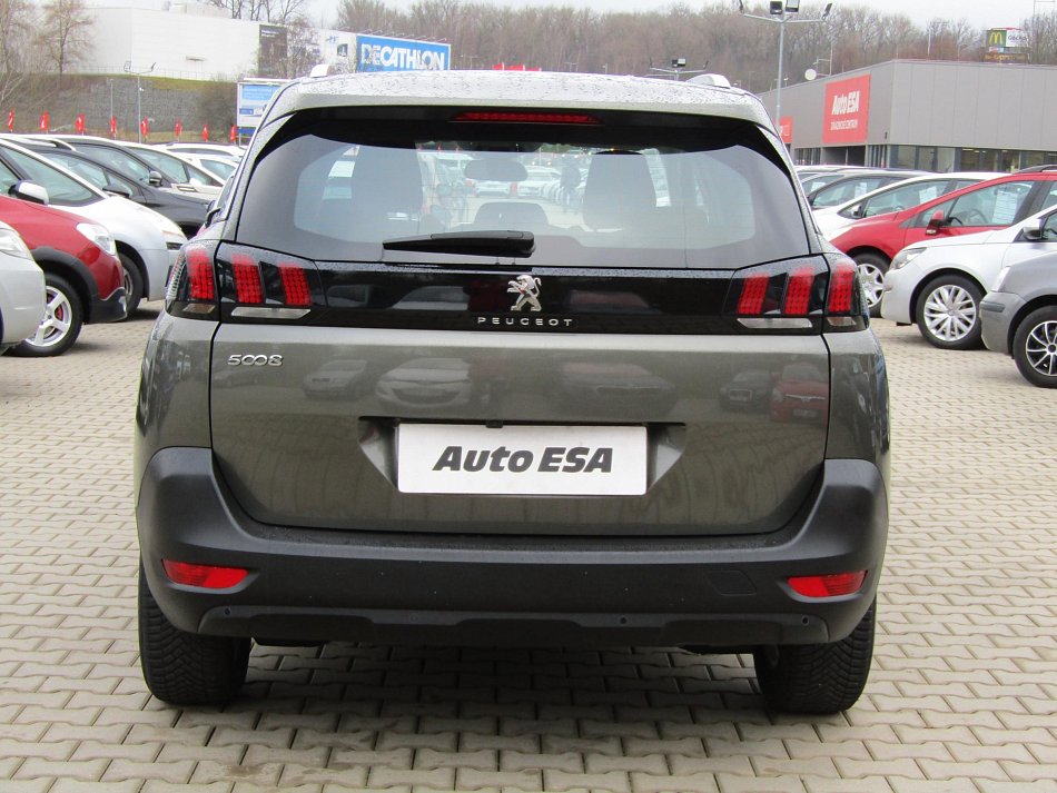 Peugeot 5008 1.6 HDi Active
