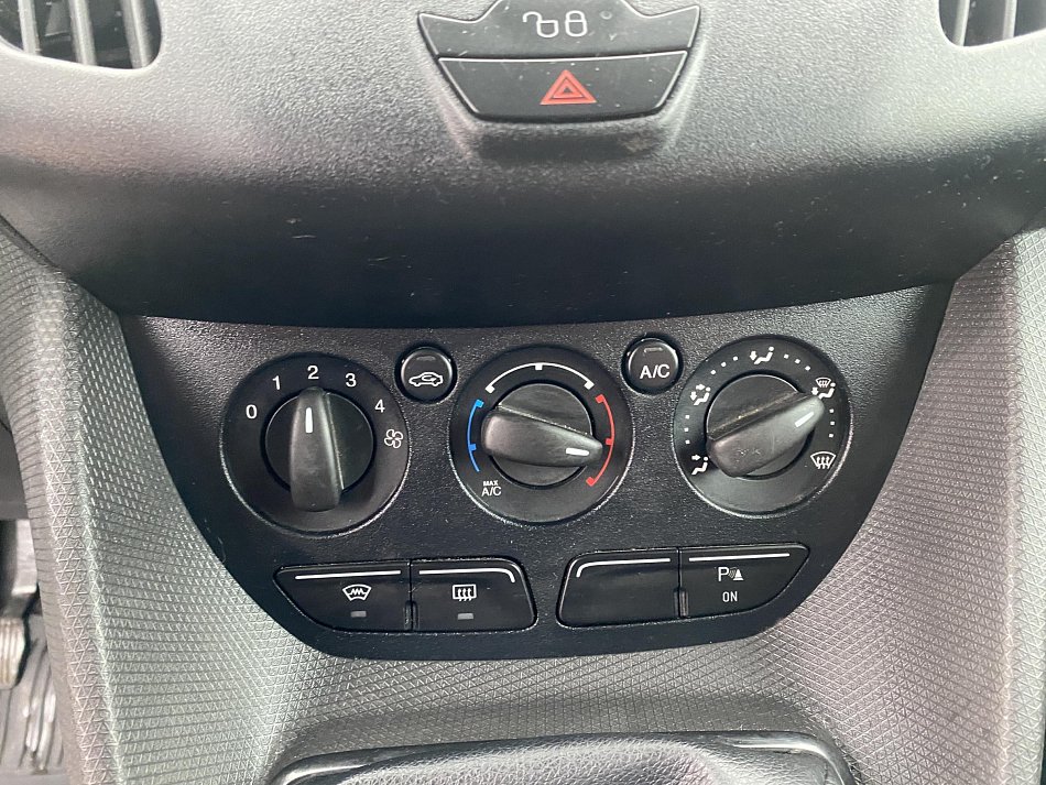 Ford Transit Connect 1.5TDCi Trend MAXi BOTT