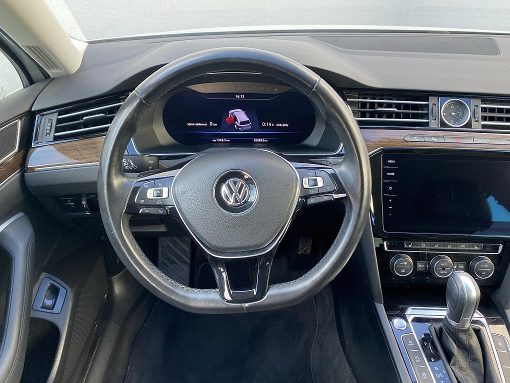 Volkswagen Passat 2.0 TDi Highline