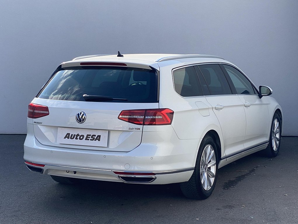 Volkswagen Passat 2.0 TDi Highline