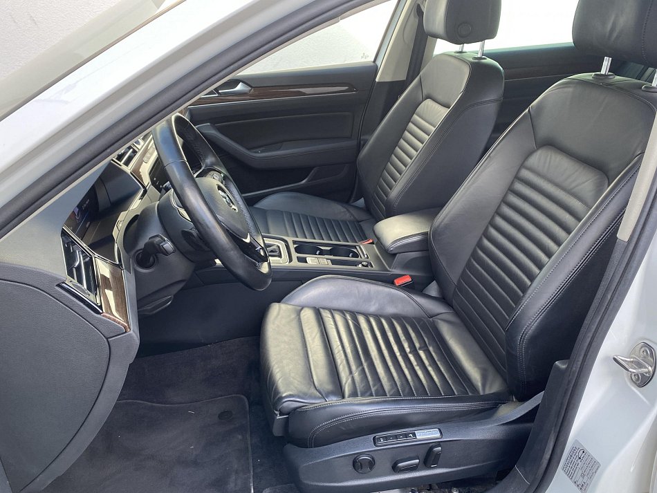 Volkswagen Passat 2.0 TDi Highline